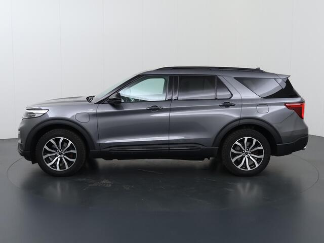 Ford EXPLORER 3.0 V6 EcoBoost PHEV ST-Line | 7-zits | Trekhaak | Panoramadak | Parkeercamera 360° | B&O | Cruise Control Adaptief | Elektr. Achterklep |