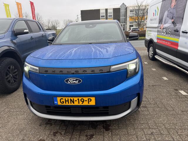 Ford EXPLORER Premium Extended Range RWD 77 kWh 286pk | Panorama Dak | Driver assistance Pack | Trekhaak wegklapbaar | AGR stoelen