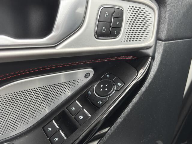 Ford EXPLORER 3.0 V6 EcoBoost PHEV ST-Line | Pano | Stoel Verkoeling | Trekhaak | 7-Persoons