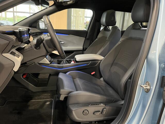 Ford EXPLORER Premium Extended Range 286PK RWD 77 kWh | Winter Pack | AGR | Pano | Elek. Klep | B&O | HUD | Matrix LED | El. verst. stoel + geh + massage