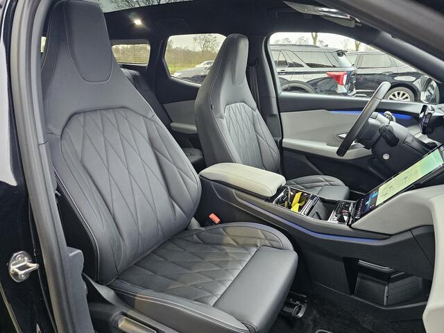 Ford EXPLORER Premium Extended Range RWD 77 kWh 286 pk | Vol leder | Panoramadak | 20'' velgen | Head-up display | Rondom camera etc.