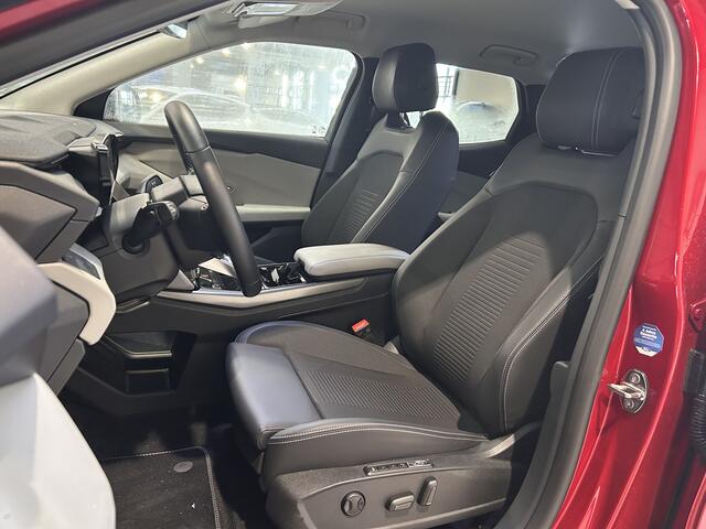 Ford EXPLORER Extended Range RWD 286 pk 77 kWh | Warmtepomp | Driver assistance pack | AGR | Elektrische stoel met geheugen | Adaptieve cruise | Garantie tm 2029!