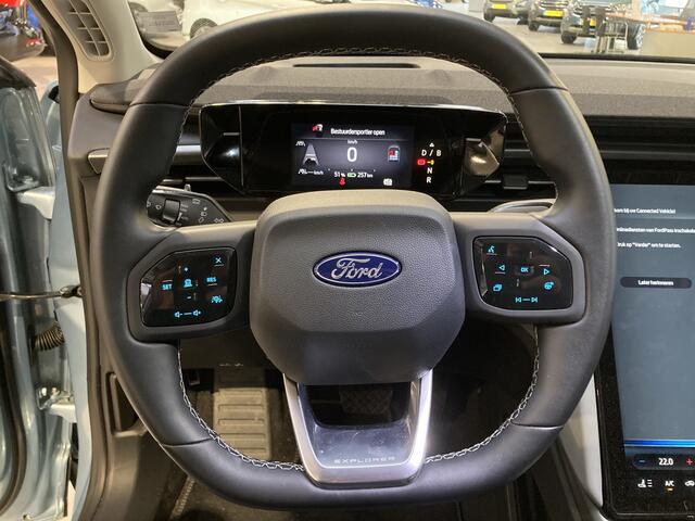 Ford EXPLORER Extended Range RWD 286 pk 77 kWh | Elek. Trekhaak | Warmtepomp | Adaptieve cruise | Stoel- stuur verwarm. | HUD | Elek. Klep | Elek. stoelen