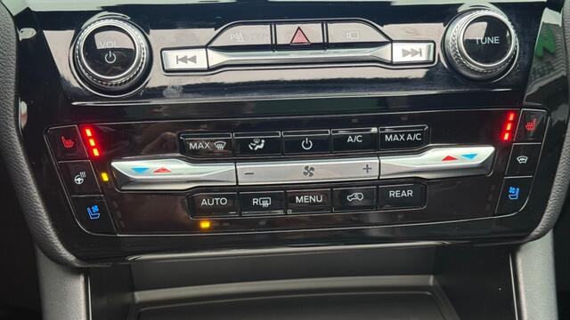 Ford EXPLORER 3.0 V6 EB PHEV ST-LINE / TREKHAAK / Unieke kleur: FLIGHT BLUE