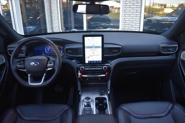 Ford EXPLORER 3.0 V6 EcoBoost PHEV ST-Line 7-Pers Pano B&O Trekhaak Zitklima ACC