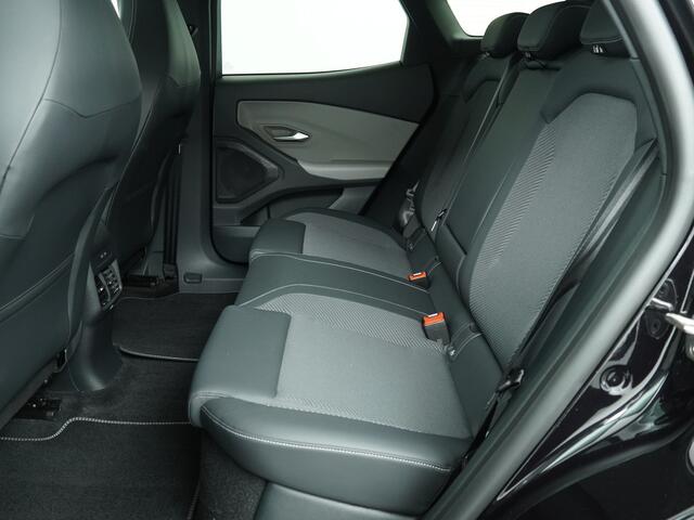 Ford EXPLORER Extended Range RWD 286 pk 77 kWh | Elek. Trekhaak | Warmtepomp | Adaptieve cruise | Stoel- stuur verwarm. | HUD | Elek. Klep | Elek. stoel