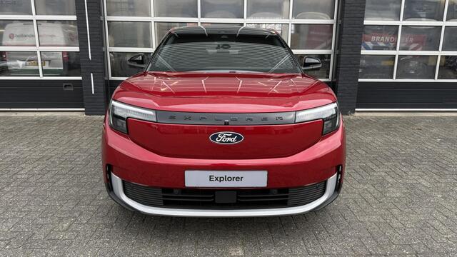 Ford EXPLORER Premium Extended Range RWD 77 kWh ¤4.000 euro korting | Uit voorraad leverbaar | 360 graden camera | AGR stoelen | heads up display | Panorama dak