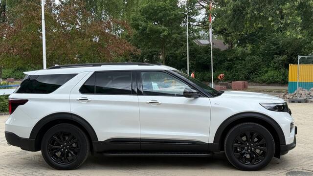Ford EXPLORER 3.0 V6 EB PHEV ST-LINE BLACK EDITION / RAPTOR GRILL