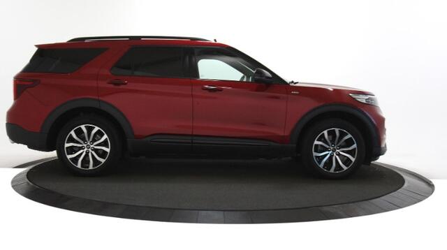 Ford EXPLORER 3.0 V6 EcoBoost PHEV ST-Line 7 p Pano / B&O / Stoelverwarming/Koeling / 360 Cam / Trekhaak
