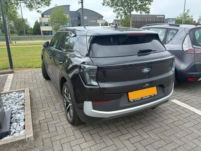 Ford EXPLORER SELECT EXTENDED RANGE RWD 77 KWH Head-up Display | Park Assist | Stoelverwarming