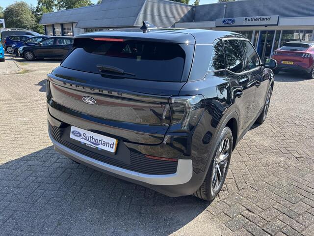 Ford EXPLORER Select Extended Range RWD 79 kWh SCI 285pk Voorraad | AGR Stoel | Comfortpakket | Driver assistance Pack | Agate Black
