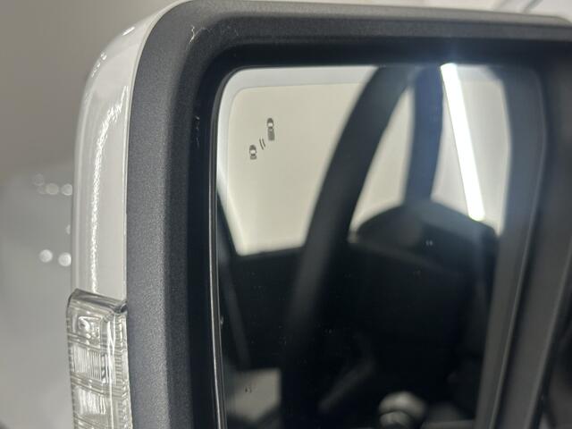 Ford F-150 LIGHTNING Lariat