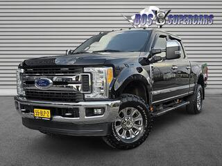 ford-f-250-crew-cab-6.7l-v8-2017-f2