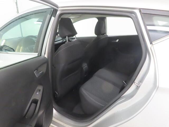 Ford FIESTA 125pk EcoB Hybrid Automaat Titanium Camera Parking pack Apple CarPlay Climat Cruise control 5drs