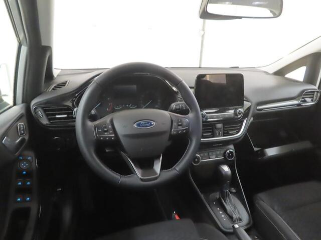 Ford FIESTA 125pk EcoB Hybrid Automaat Titanium Camera Parking pack Apple CarPlay Climat Cruise control 5drs