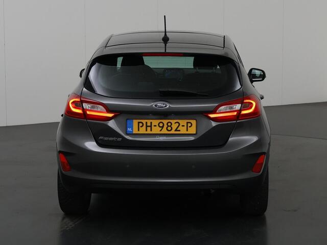 Ford FIESTA 1.0 EcoBoost Titanium | Panoramadak | B&O | Parkeercamera | Cruise Control Adpatief | Climate Control | Navigatie |