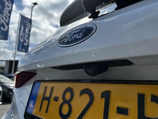 Ford FIESTA EcoBoost 95PK Titanium | Winter pack | Dodehoek detectie | Adapt. Cruise | Camera achter |