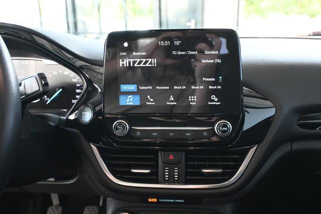 Ford FIESTA 1.0 EcoBoost Titanium Clima Navigatie LED Rijklaarprijs Inruil Mogelijk!