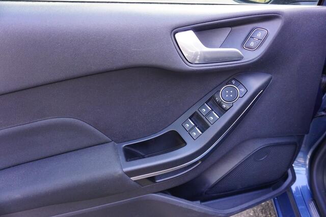 Ford FIESTA 1.0 EcoBoost Titanium