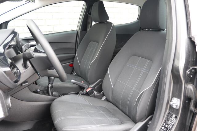 Ford FIESTA 1.1 Trend | All-Season banden | Apple CarPlay / Android Auto | Parkeersensoren | Cruise Control |