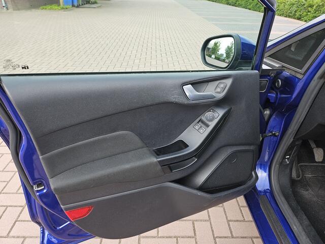 Ford FIESTA 1.1 Trend | Cruise Navi AppConn