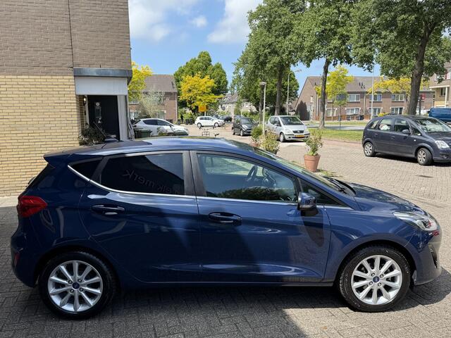 Ford FIESTA 1.0 EcoBoost Titanium / Airco/ Navigatie/ Cruise/ Apple carplay/ PDC/ LED/ LMV