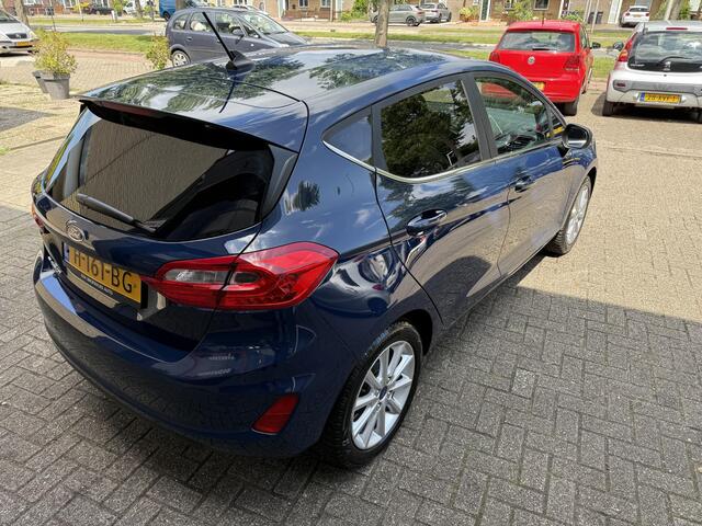 Ford FIESTA 1.0 EcoBoost Titanium / Airco/ Navigatie/ Cruise/ Apple carplay/ PDC/ LED/ LMV