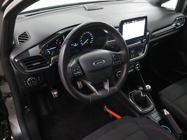 Ford FIESTA 1.0 EcoBoost ST-Line | Panoramadak | Navigatie | Winterpack | DAB | Climate Control | Achterspoiler |