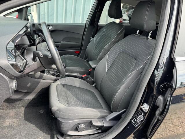Ford FIESTA 1.0 titanium