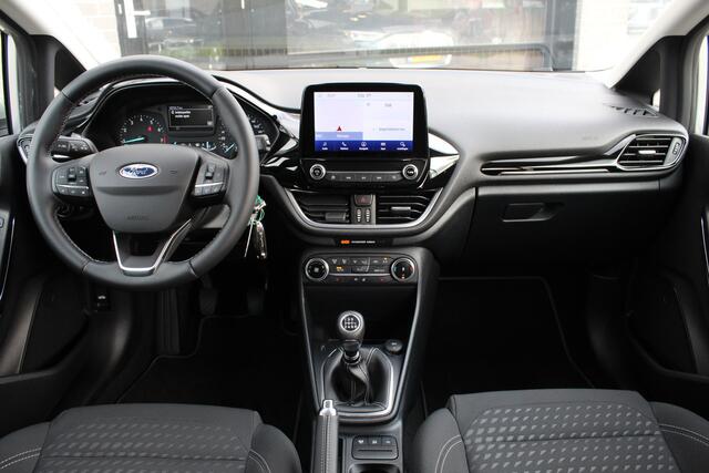 Ford FIESTA 1.0 EcoBoost Titanium / Carplay / Camera / N.A.P.