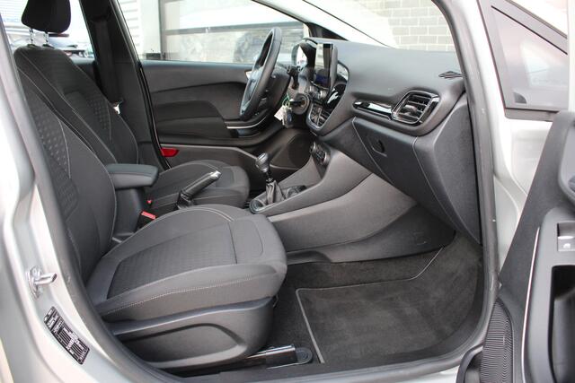 Ford FIESTA 1.0 EcoBoost Titanium / Carplay / Camera / N.A.P.