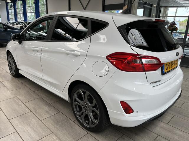 Ford FIESTA EcoBoost 100PK ST-Line | Cruise | B&O | Voorruitverwarming | Keyless Start | Navi | Apple/Android CarPlay |
