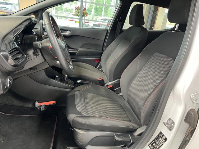Ford FIESTA EcoBoost 100PK ST-Line | Cruise | B&O | Voorruitverwarming | Keyless Start | Navi | Apple/Android CarPlay |