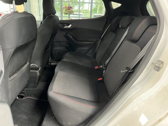 Ford FIESTA EcoBoost 100PK ST-Line | Cruise | B&O | Voorruitverwarming | Keyless Start | Navi | Apple/Android CarPlay |