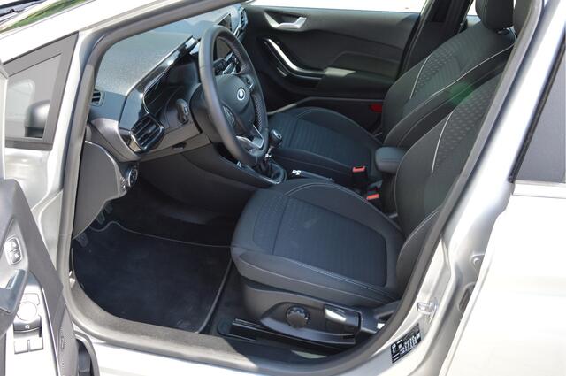 Ford FIESTA Titanium EcoBoost 100 pk | Navi | Camera | B&O geluidsysteem | Adaptieve Cruise