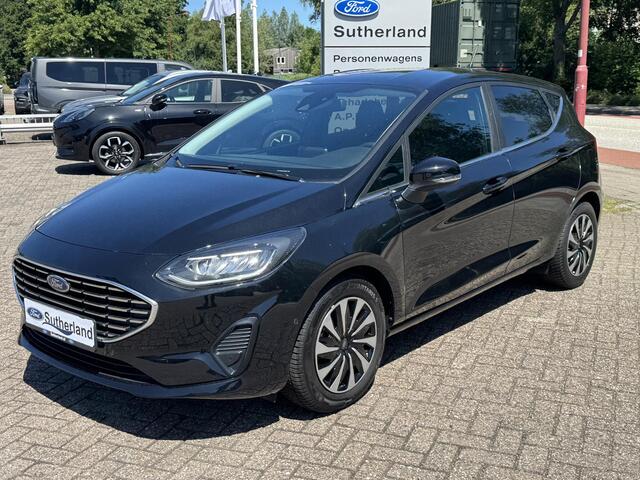 Ford FIESTA 1.0 EcoBoost Hybrid Titanium 125pk | Winter Pack | Navigatie | Camera