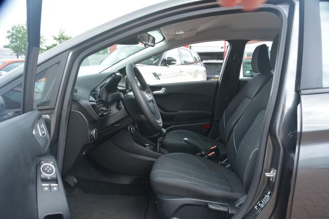 Ford FIESTA 1.1 Trend | Navigatie | Cruise-control | Elek.ramen | Clima | PDC | Nl auto!! |