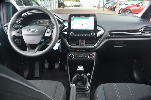 Ford FIESTA 1.1 Trend | Navigatie | Cruise-control | Elek.ramen | Clima | PDC | Nl auto!! |