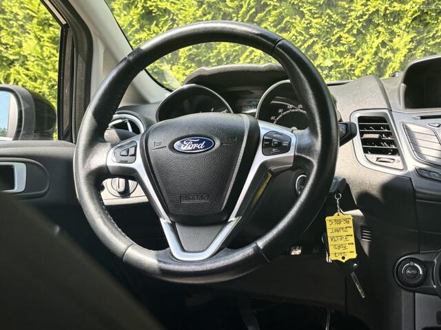 Ford FIESTA 1.25 Style | Navigatie | Cruise | Afn. Trekhaak
