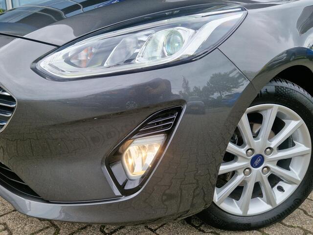 Ford FIESTA 1.0 EcoBoost Titanium X Zeer nette auto! | Navi. | All weather banden | Cruisecontrol | Privacy glass