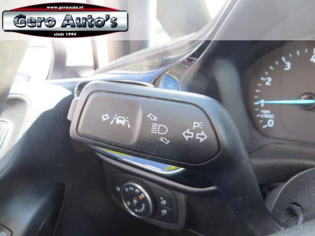 Ford FIESTA 1.1 Trend 5 drs scherm airco ,cruise control ,groot scherm