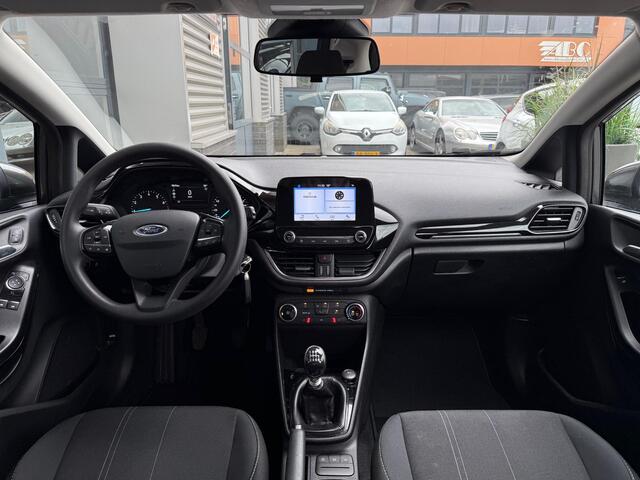 Ford FIESTA 1.0 EcoBoost Titanium Airco CarPlay PDC