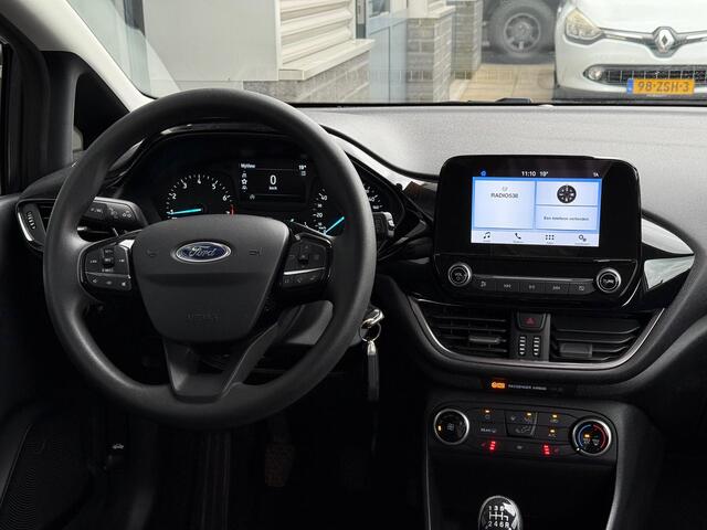Ford FIESTA 1.0 EcoBoost Titanium Airco CarPlay PDC