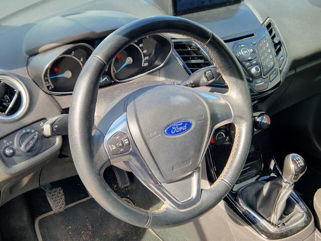 Ford FIESTA 1.0 EcoBoost Titanium | Nieuw Binnen | Clima | D.Riem VV | Lichtmetaal