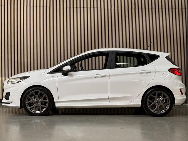 Ford FIESTA 125pk EcoB Hybrid Automaat ST-Line Camera Winter Parking pack Farieksgarantie 19-7-2027 / max. 100.000km