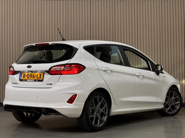 Ford FIESTA 125pk EcoB Hybrid Automaat ST-Line Camera Winter Parking pack Farieksgarantie 19-7-2027 / max. 100.000km