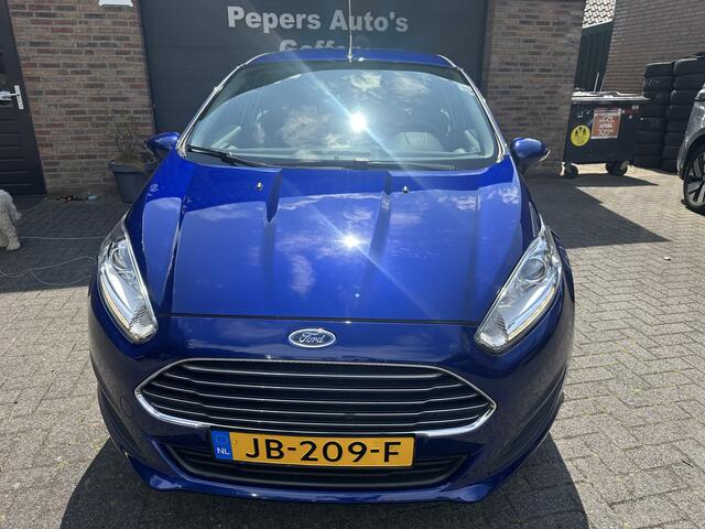 Ford FIESTA 1.0 Style Navi Airco NL auto Dealer Onderhouden !