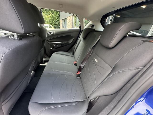 Ford FIESTA 1.0 Style Navi Airco NL auto Dealer Onderhouden !