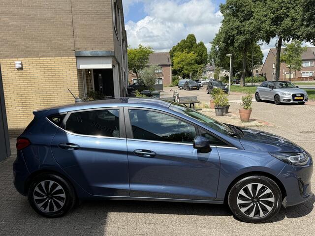 Ford FIESTA 1.0 EcoBoost Hybrid Titanium / Airco clima/ Navigatie/ Cruise/ Apple carplay/ PDC/ LED/