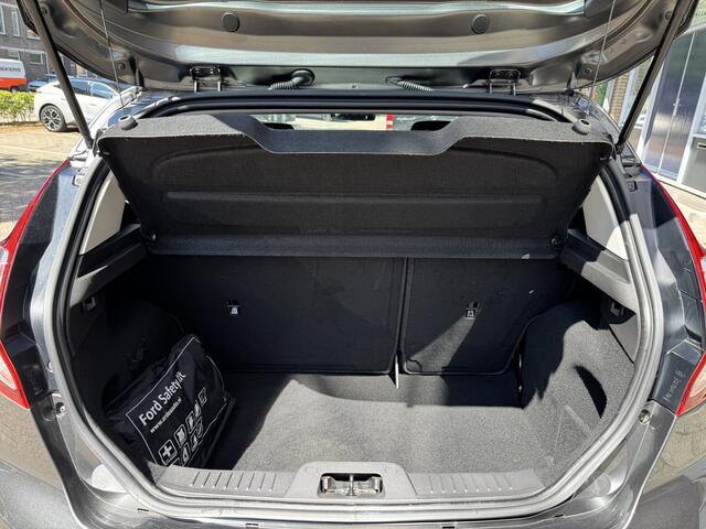 Ford FIESTA 1.0 EcoBoost Titanium 88022KM! NAP | 1e eigenaar | Navigatie | Climate Control | Cruise Control | Parkeersensoren | Lichtmalen velgen | Dealeronderhouden |